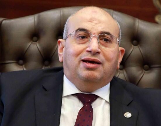 أشرف عبد الغني "مؤسس جمعية خبراء الضرائب"