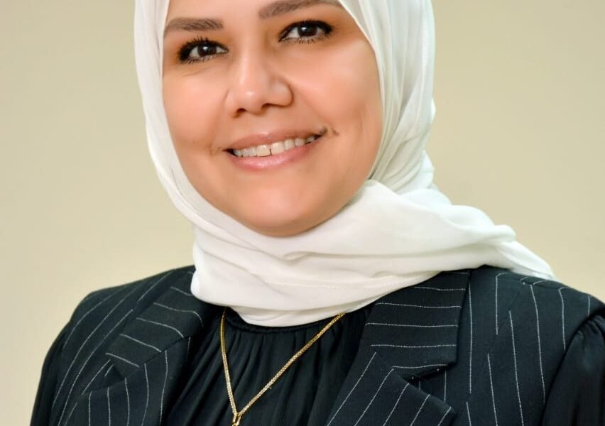 رشا عبد العال رئيس مصلحة الضرائب المصرية