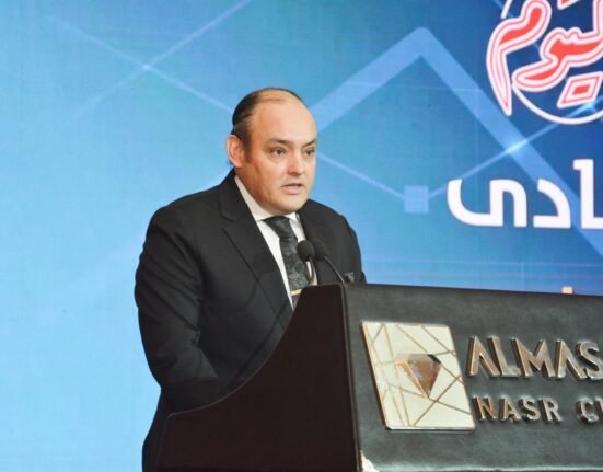 المهندس أحمد سمير صالح وزير التجارة والصناعة