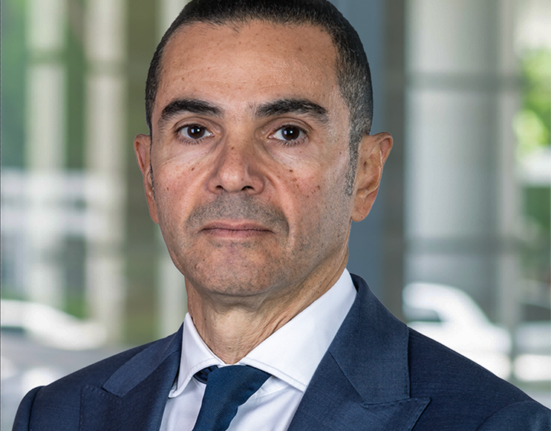 حسن الخطيب وزير الاستثمار والتجارة الخارجية